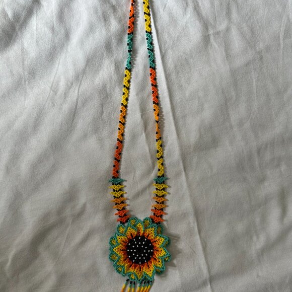 Mexican Handmade Seed bead Necklace Flower Unique Gift Display - Picture 2 of 4